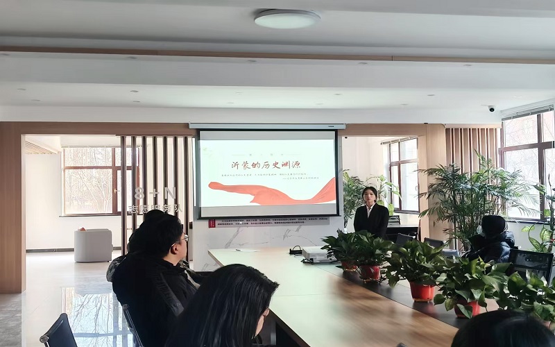 3.宣讲现场.jpg