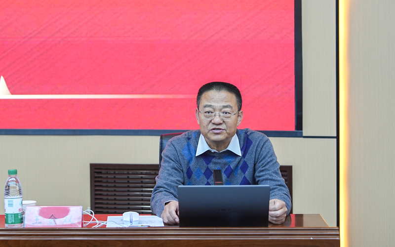 2.学院党委书记王金双教授讲授专题党课.jpg