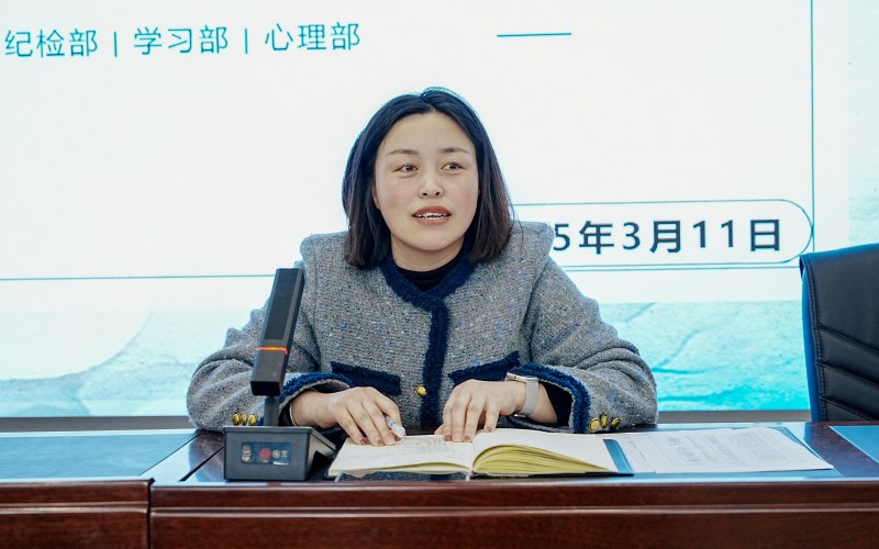 4学院学工办主任兰英讲话.jpg