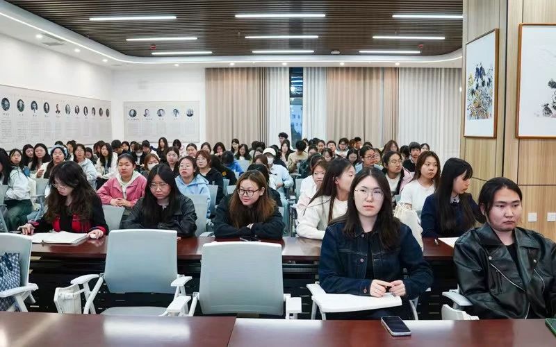 2 分享会现场.jpg