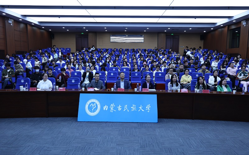 7.讲座现场.JPG