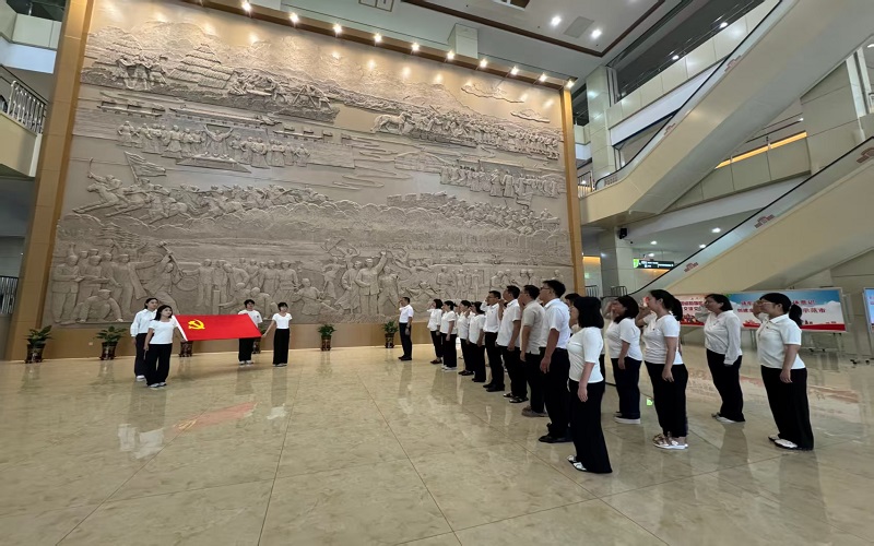 2.活动现场.jpg